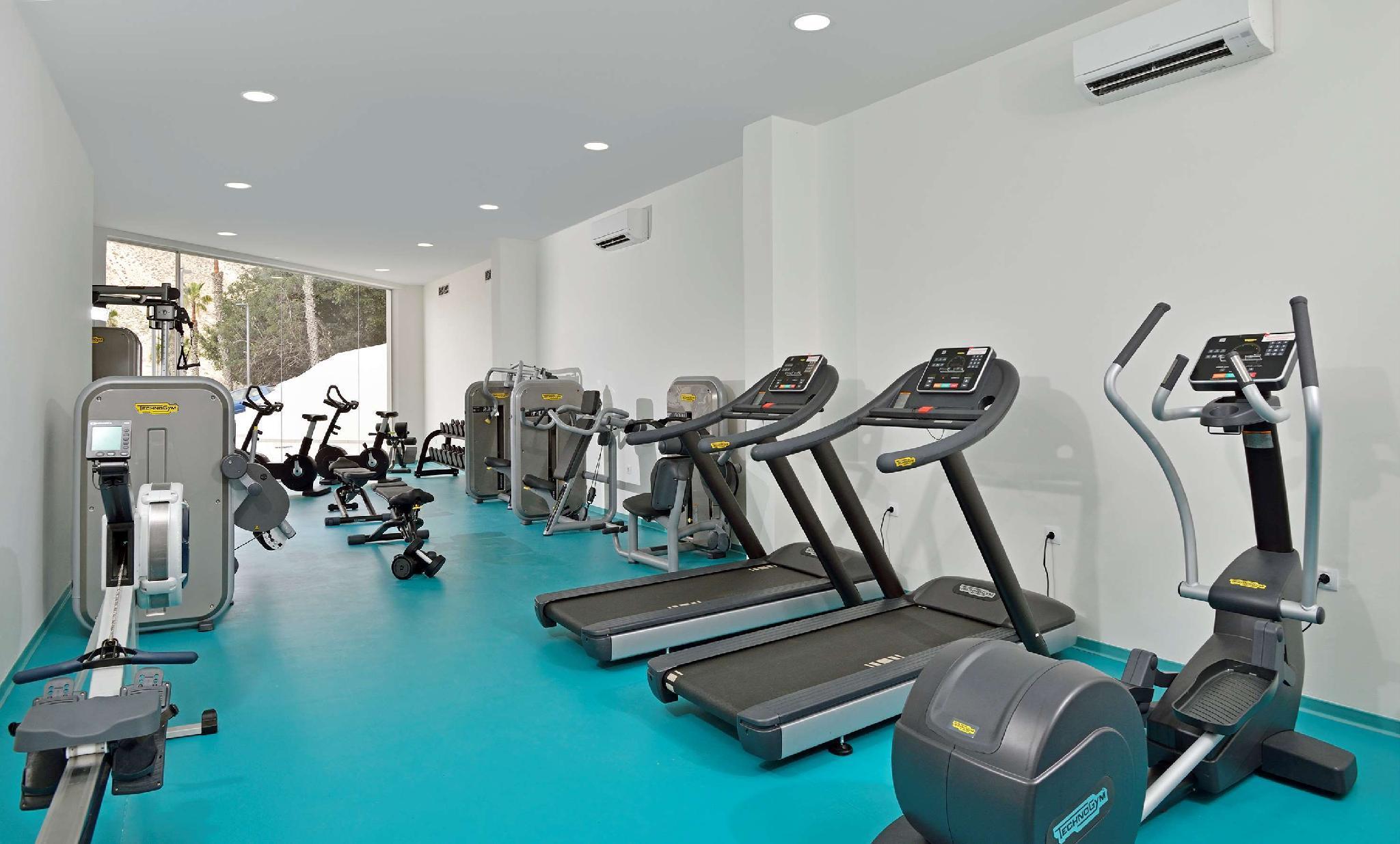 Paradisus By Melia Fuerteventura Коста Калма Екстериор снимка The gym at the school